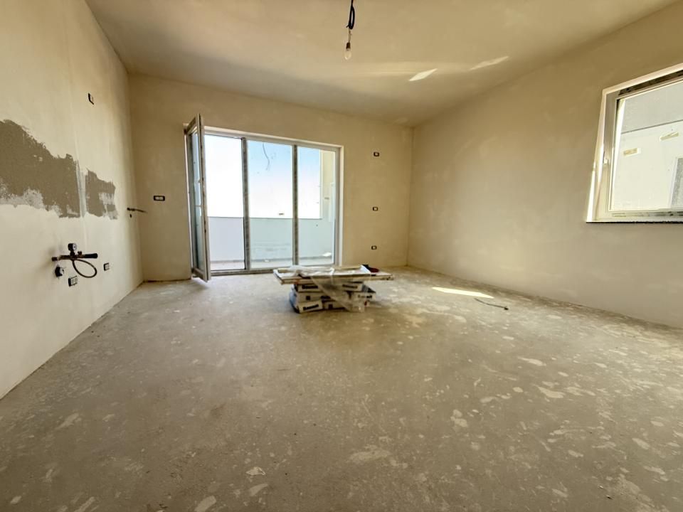 Apartament cu 2 camere, decomandat, 55 mp utili + balcon - Giroc – fotografia 1 din 7