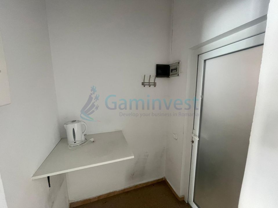 Spatiu comercial de inchiriat, 44 mp, zona Piata Bucuresti, Oradea, Bihor – fotografia 3 din 5