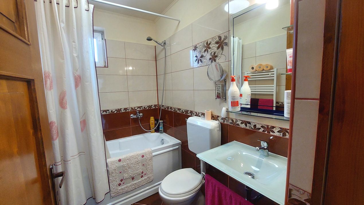 Gospodarie, casa cu 5 camere si 8272 mp teren, in Oarda – fotografia 11 din 23