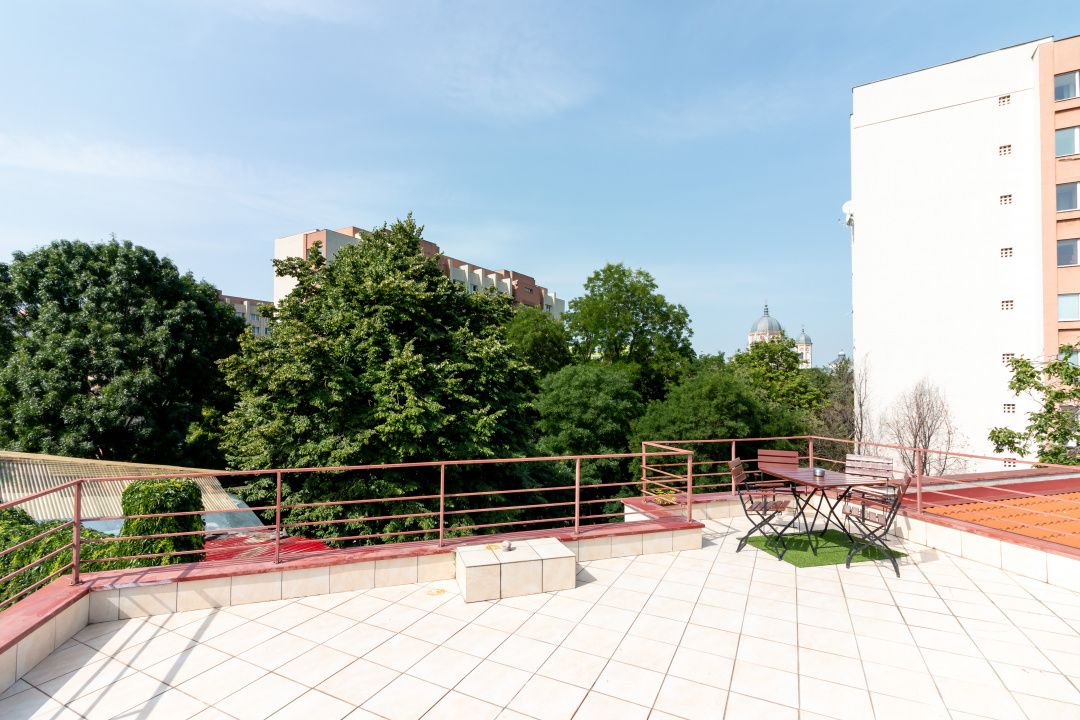 Com0%| Cladire multifunctionala Unirii– Hotel Piri | 9 studiouri independente – fotografia 16 din 49