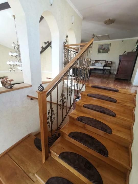 Casa de vanzare cu 4 camere, cartier Grigorescu, Oradea – fotografia 9 din 23