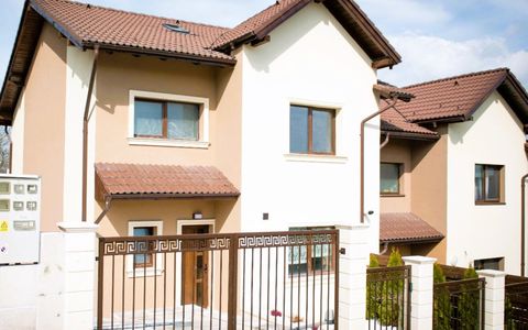 Duplex premium, cu piscina in Gruia
