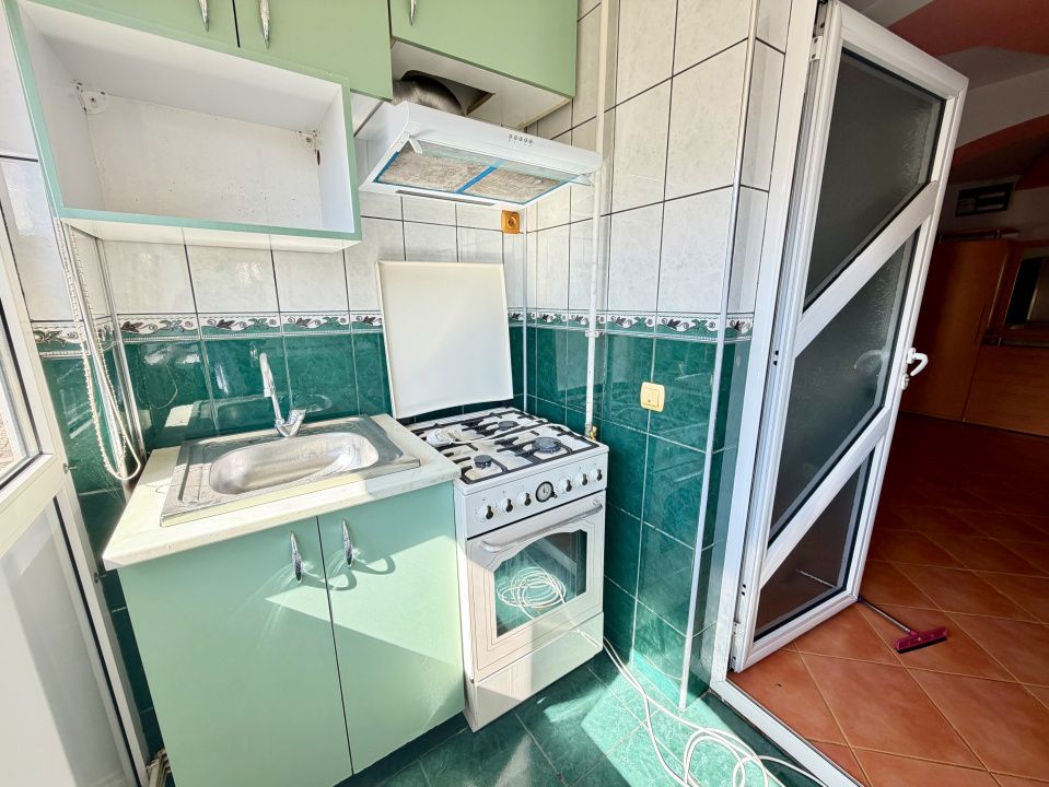 Apartament 2 camere, decomandat, 51.8 mp, cartier Rovine, zona Posta – fotografia 5 din 8