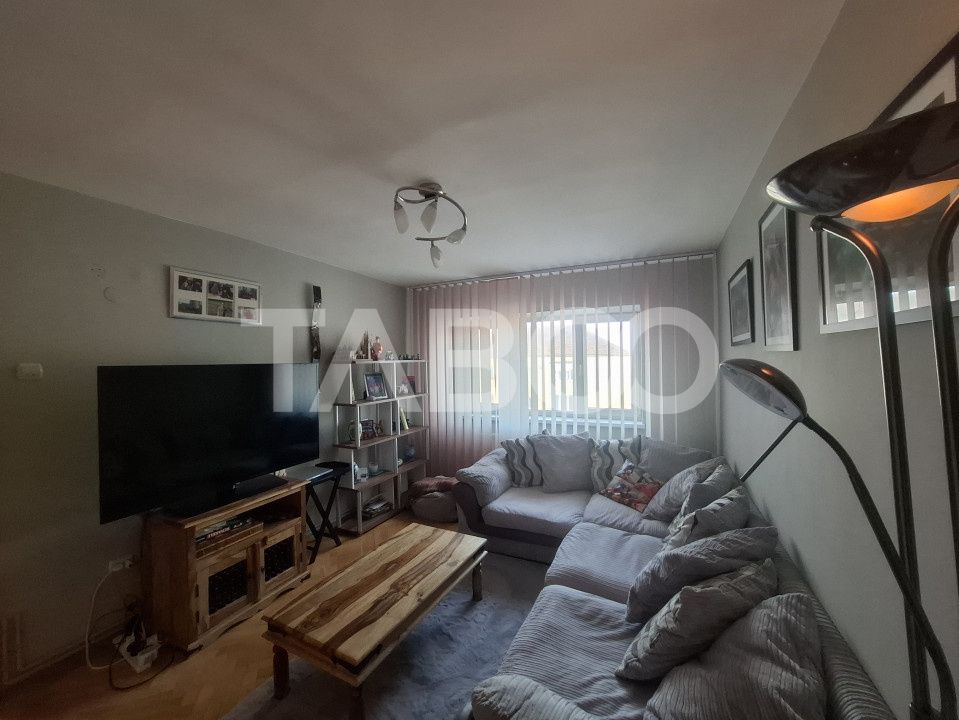 Apartament 5 camere de vanzare 138 mp utili zona Ciresica Sibiu – fotografia 23 din 25