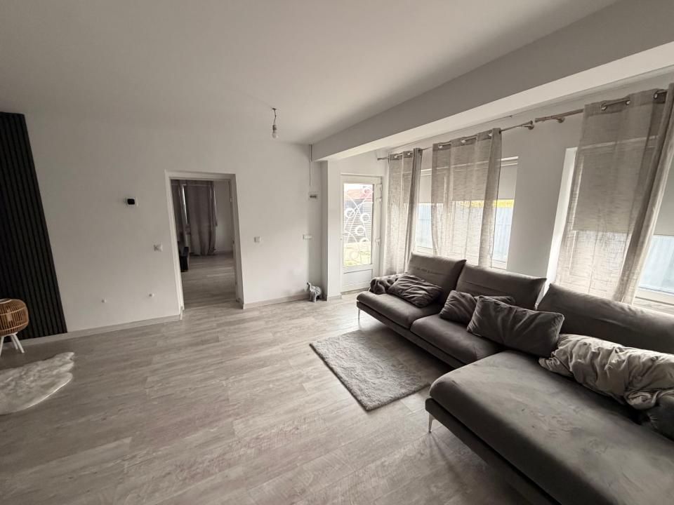 2 Case individuale, 1.100 mp teren, garaj cu elevator, zona Avram Iancu! – fotografia 1 din 11