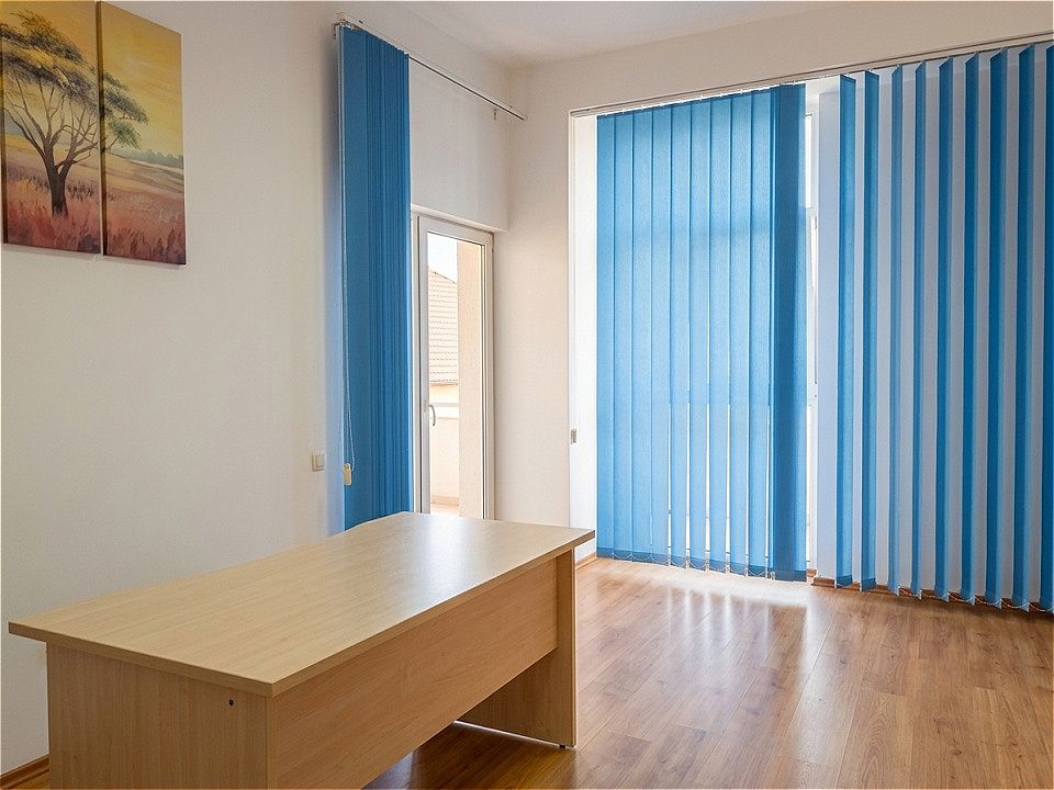 Apartament 148 mp în vilă, 4 camere, 2 parcări, ideal birou – fotografia 4 din 9