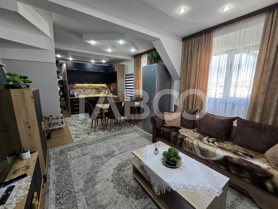 Apartament de vanzare 3 camere balcon mobilat totul nou Mihai Viteazul – fotografia 12 din 15