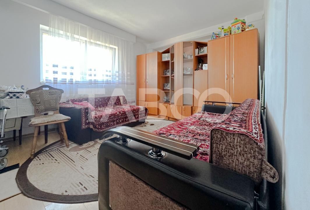 Apartament 2 camere decomandate de vanzare cartier Gheorgheni – fotografia 2 din 6