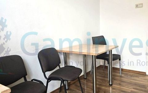 Spatiu comercial de inchiriat, zona Decebal, Oradea