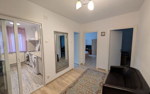 Apartament elegant de închiriat, zona centrala, etaj 2