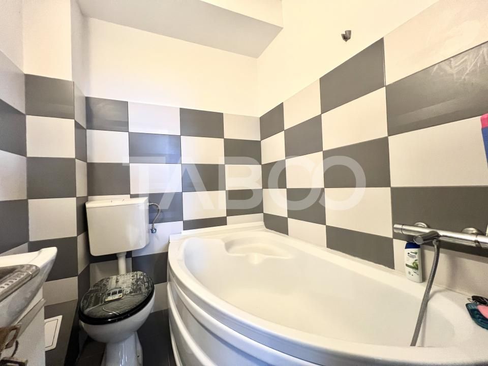 Apartament cu 3 camere pe 2 nivele zona Centrala langa Piata Abator – fotografia 13 din 20