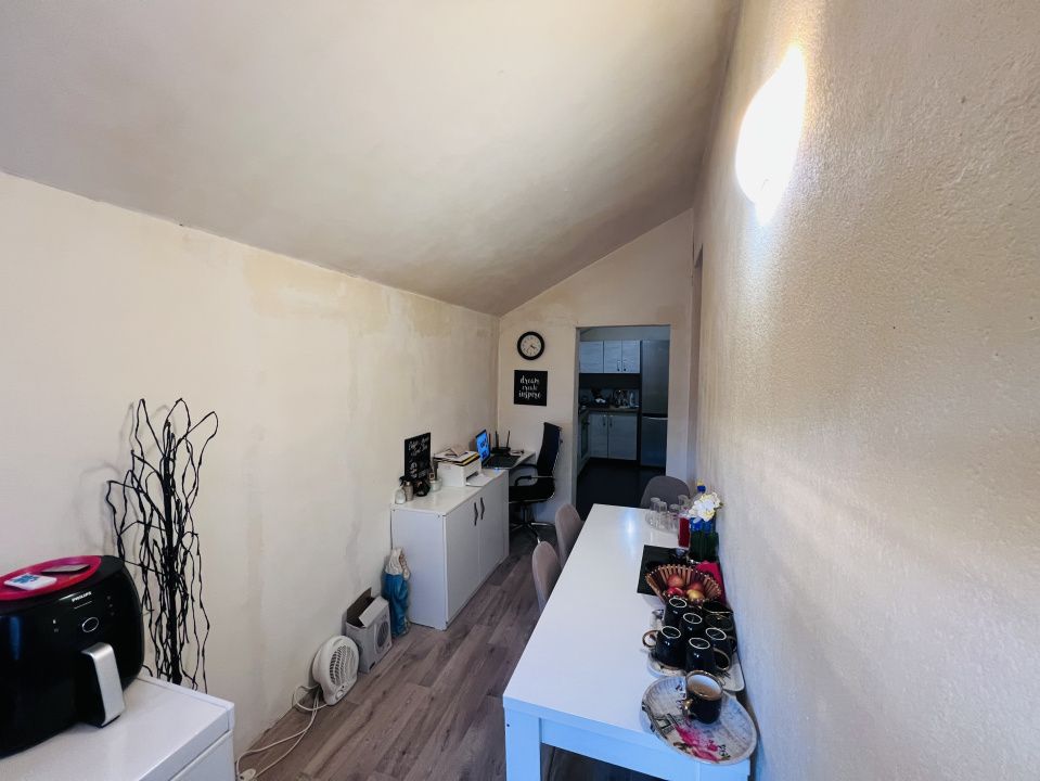 Duplex 5 camere, P+M, 78 mp utili, 315 mp teren - Mosnita Noua – fotografia 11 din 12