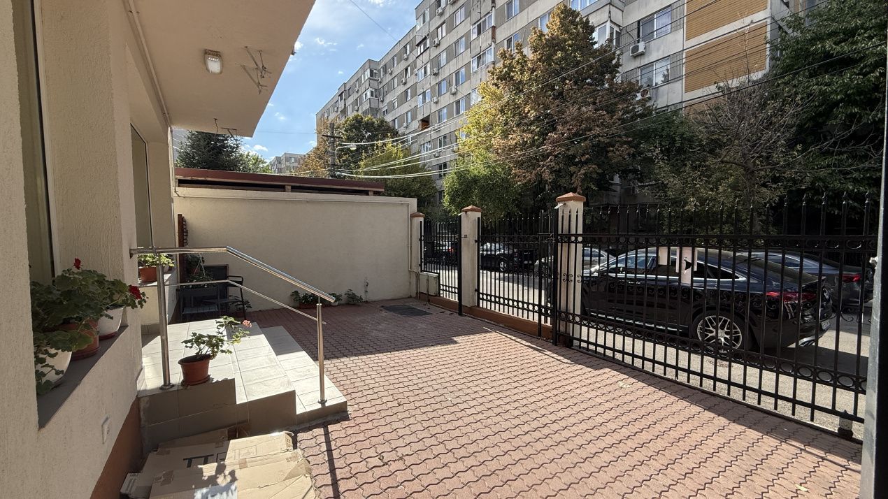 Spatiu comercial pretabil cafenea langa DGSAPC sector 6 – fotografia 9 din 9