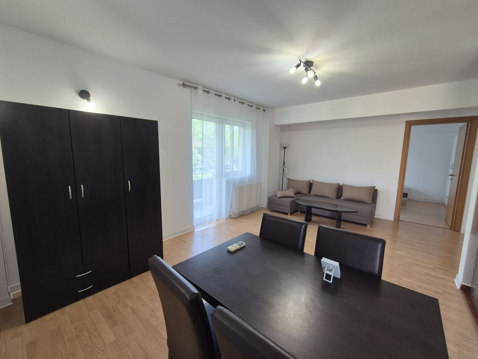 Inchiriere apartament 2 camere Baneasa – fotografia 7 din 14