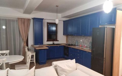 2 Camere de inchiriat | Unirii | Centrala Proprie | Mobilat |