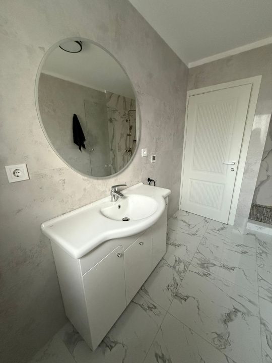 CASA ELEGANTA CU TEREN 1500MP,ZONA PETROM – fotografia 4 din 22
