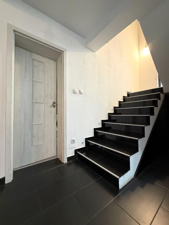 Casa Individuală,160mp utili, 576mp teren, 5 camere,mobilat-Sanandrei – fotografia 18 din 24