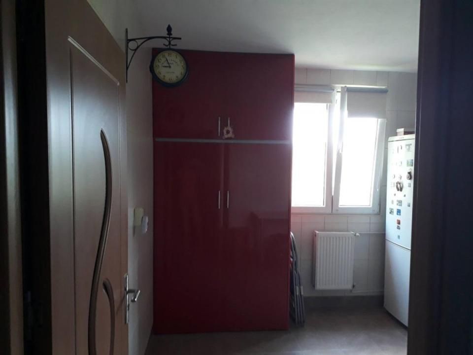 2 Camere de inchiriat | Drumul Taberei | Metrou | Decomandat – fotografia 7 din 10