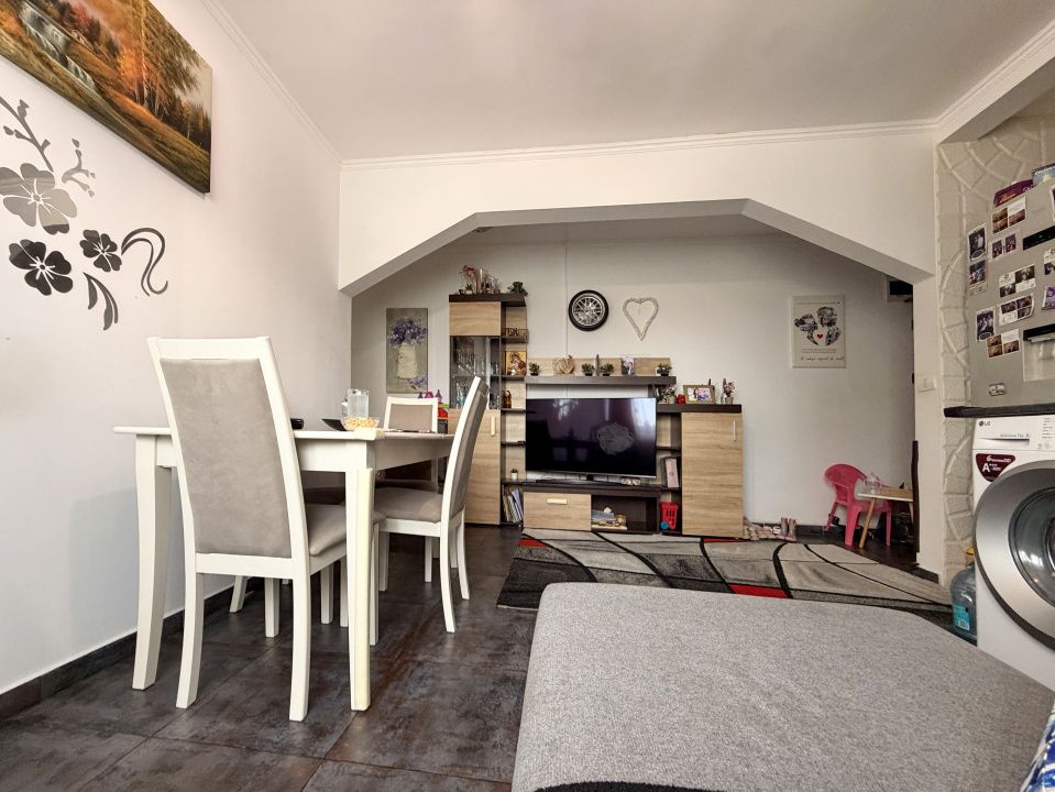 Apartament modern cu 2 camere transformat in 3 | Casa de Cultura | Mansarda – fotografia 1 din 6