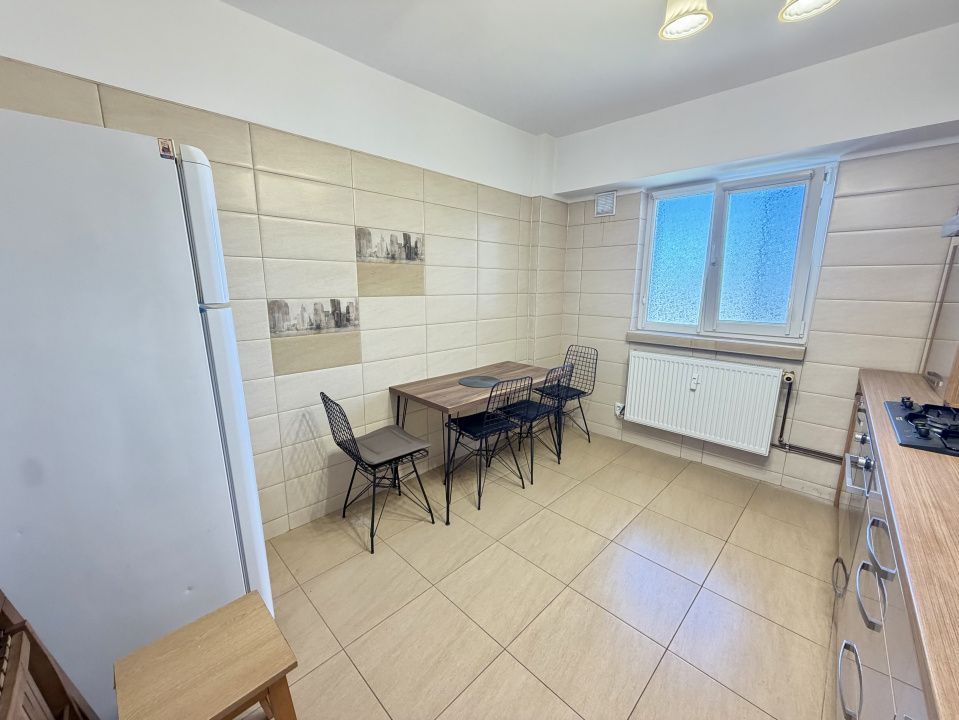 Apartament 3 camere decomandat, cartier Rovine, zona Posta – fotografia 6 din 9