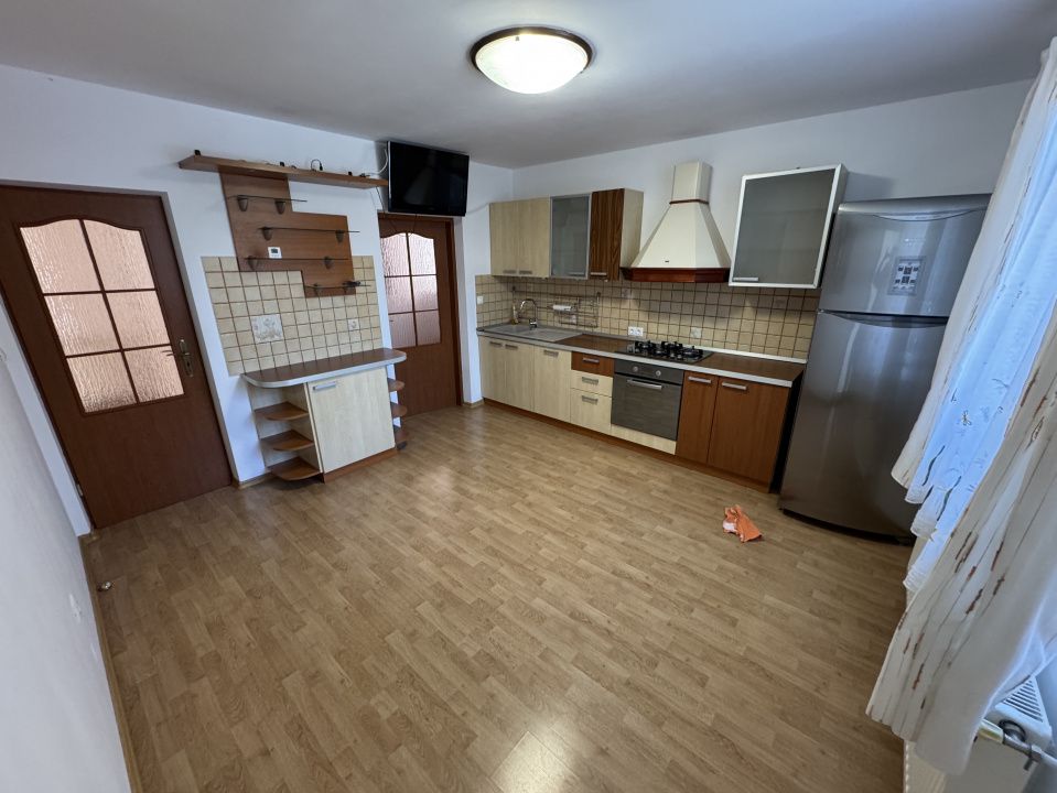 🏡 Casa D+P+E, 1000mp teren de vânzare | Zona Calea Moldovei – fotografia 7 din 26