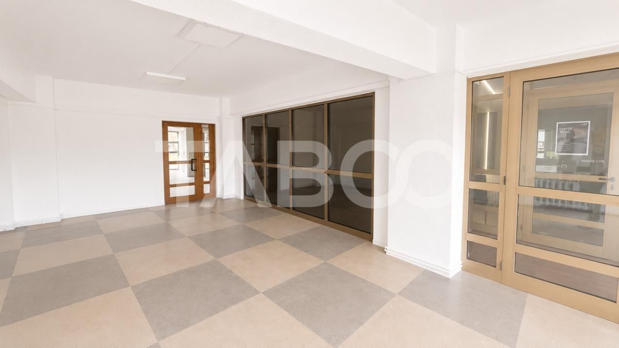 Spatiu comercial de 92mp si vitrina 4m de inchiriat in Turnisor – fotografia 1 din 6