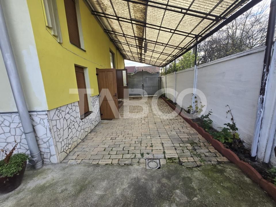 Casa individuala de vanzare 120mp 4 camere si curte 1310mp Gusterita – fotografia 34 din 42