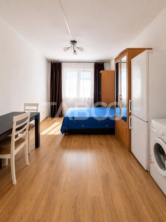 Garsoniera de vanzare in Marasti renovata etaj intermediar zona Expo – fotografia 2 din 7