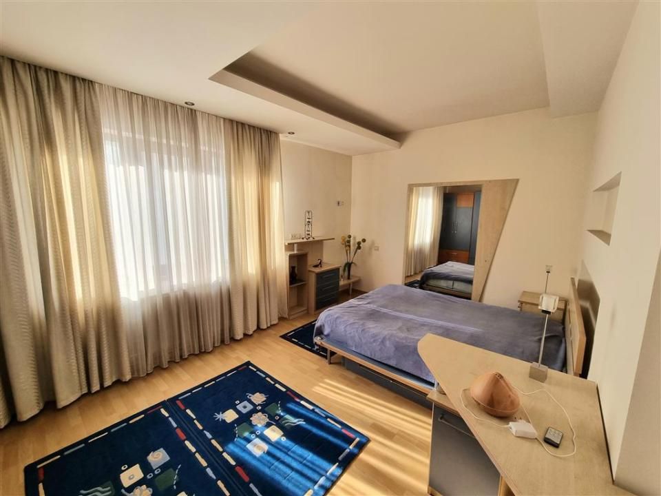 Vila zona Baneasa - Aleea Teisani | Teren 990 | Constructie 2006 | – fotografia 14 din 26