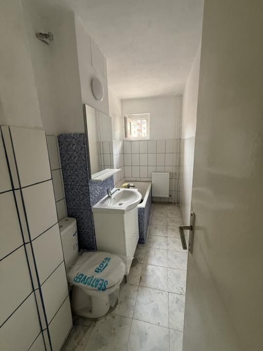 Apartament cu 2 camere, decomandat, 42 mp utili + balcon - Sagului – fotografia 6 din 7