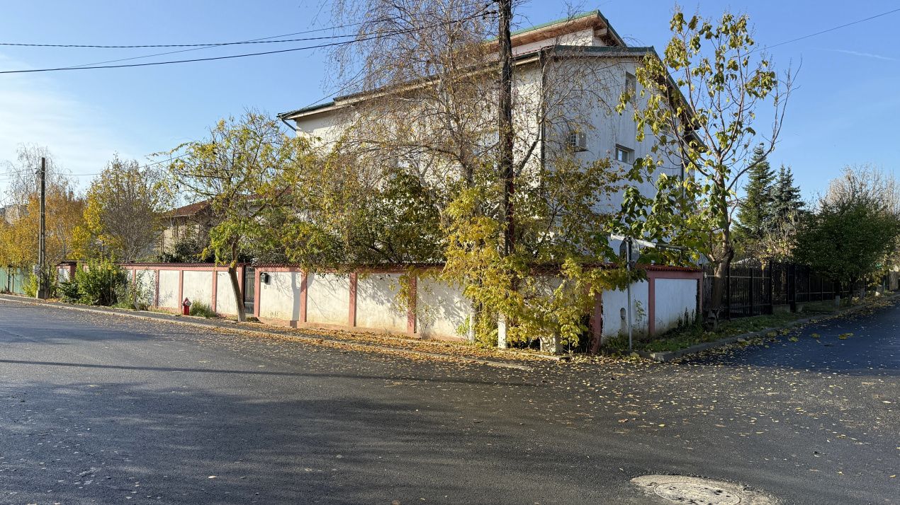 Vila D+P+1 si pod in Mamaia Sat cu teren 1569 mp si suprafata desfasurata 865 mp – fotografia 4 din 33