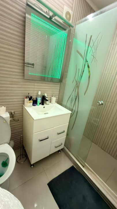 Vanzare Apartament 2 camere cu Balcon CUGIR Parcare Finisat Utilat Mobilat – fotografia 11 din 24