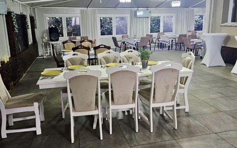 Pensiune + Restaurant funcțional – Ioșia, Oradea