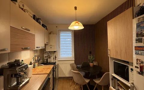 Apartament 3 camere, etaj 3, decomadat, Gheorgheni, Baisoara, Parking