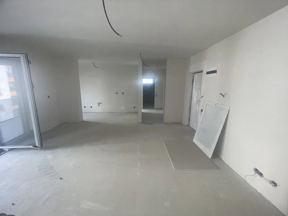 Apartament semifinsat de vanzare 60 mp zona Marasti Dionisei Roman – fotografia 3 din 7