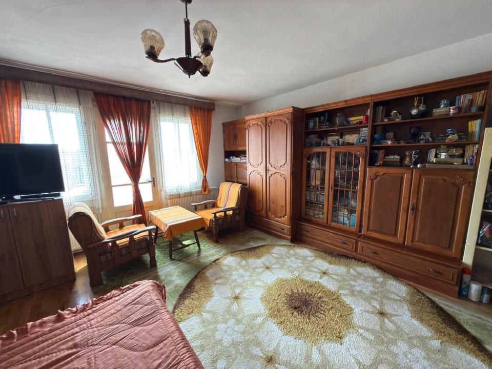 Casă individuală 260mp, teren 2.145 mp și livadă,  Zonă Kaufland, Turda – fotografia 4 din 13