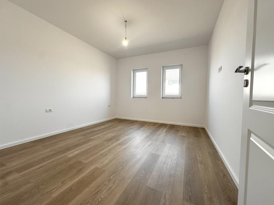 Duplex 3 camere, 91 mp utili, 351 mp teren - Sag – fotografia 9 din 14