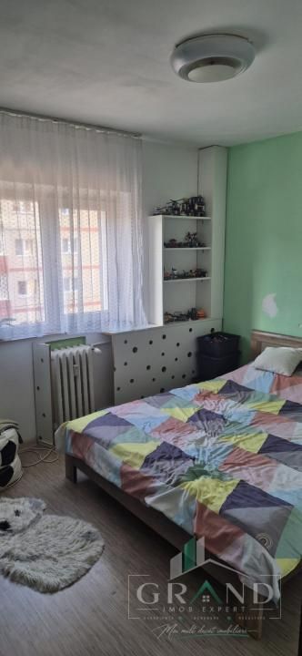Apartament 3 camere decomandate, etaj intermediar, în Grigorescu – fotografia 5 din 7