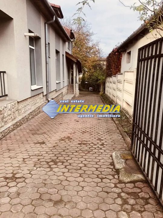Vanzare Casa 7 Camere Renovata P+M cu 750 mp Teren acces 2 strazi topAlba CENTRU – fotografia 4 din 40