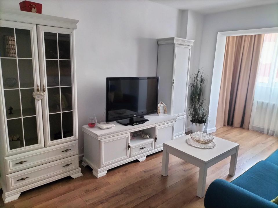 Apartament 3 camere 2 bai, parcare, CETATE mobilat si utilat complet – fotografia 10 din 14