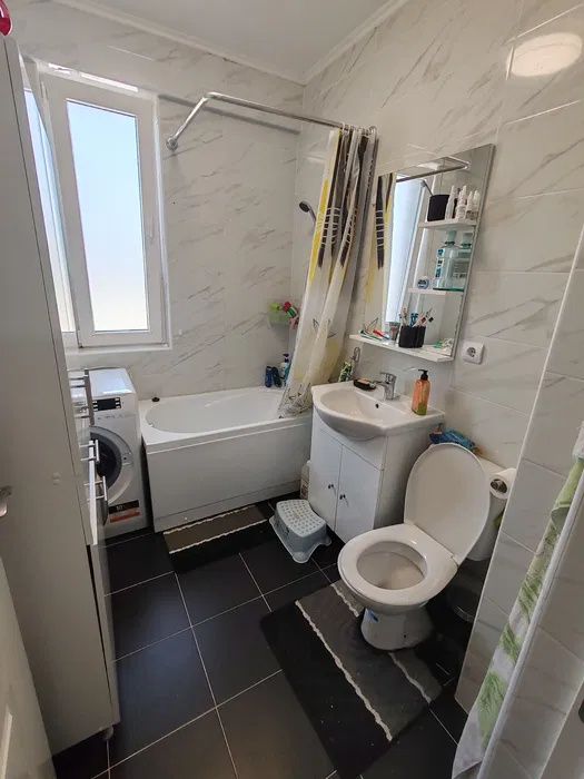Apartament 3 camere Floresti Str Teilor bloc NOU – fotografia 5 din 8