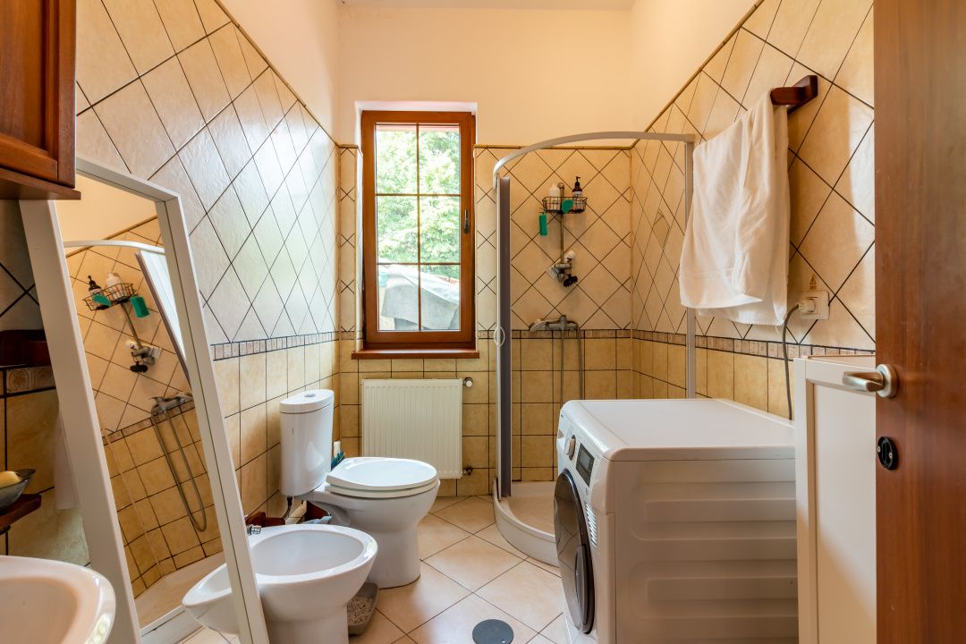 Com0%| Cladire multifunctionala Unirii– Hotel Piri | 9 studiouri independente – fotografia 10 din 49