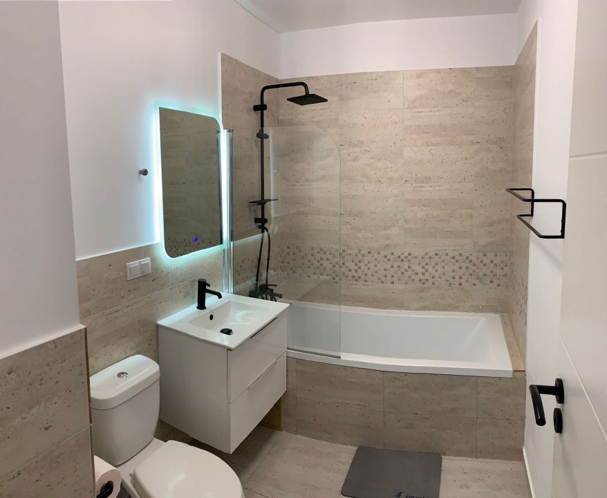 Apartament cu PANORAMA, 2 camere, LIFT, parcare, zona str. Teilor! – fotografia 6 din 7