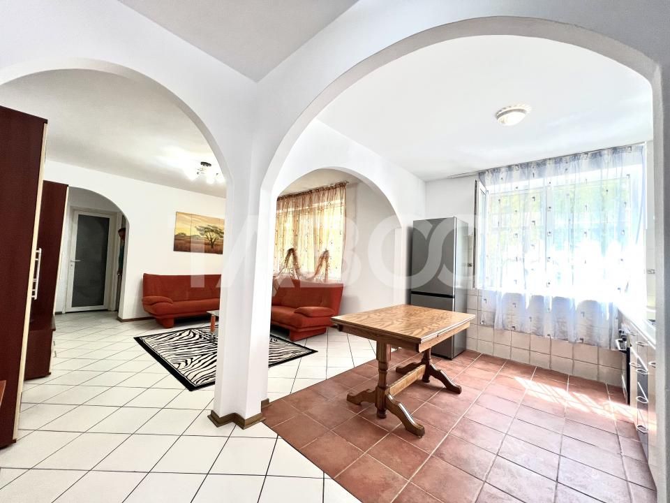 Apartament cu 2 camere de vanzare in Gheorgheni zona Iulius la cheie – fotografia 3 din 8
