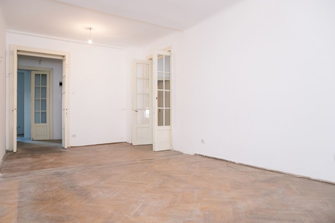 Apartamentul din turnul cu glorietă — Calea Victoriei nr. 2 – fotografia 35 din 38