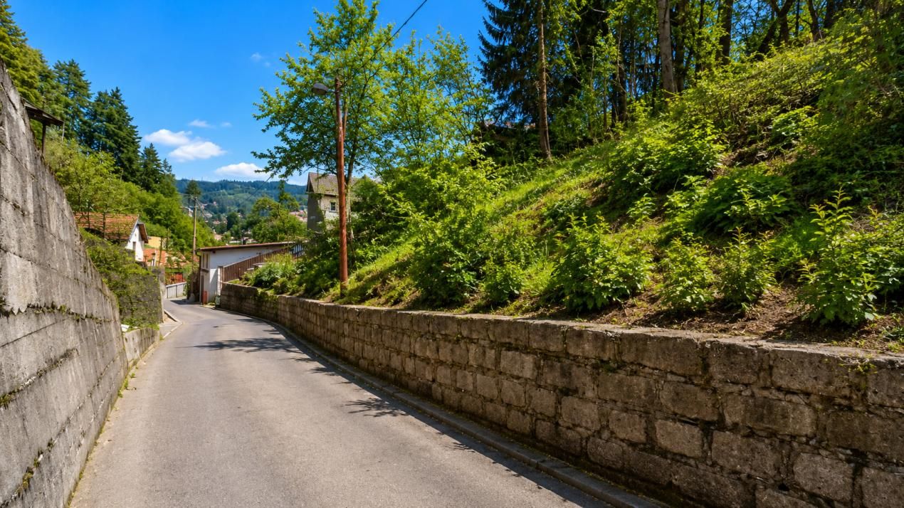 De vânzare teren | 451 mp | Strada Variștei, Schei | Loc de casă – fotografia 3 din 6
