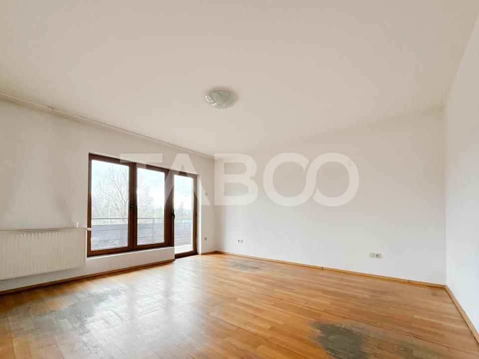 Apartament 4 camere de vanzare panorama Andrei Muresan – fotografia 1 din 11