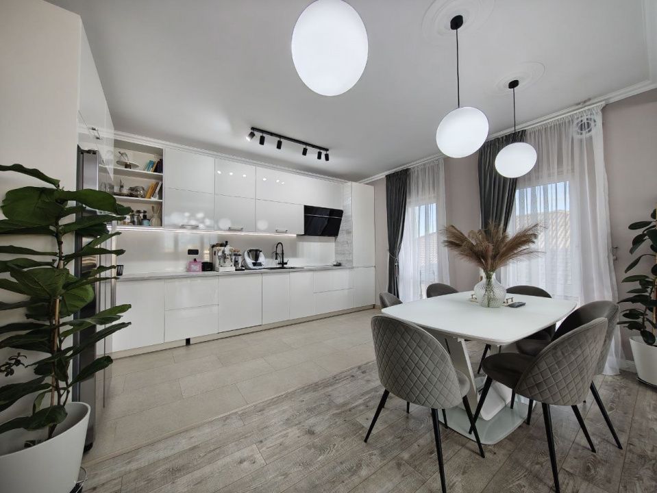 Apartament Smart 3 camere 90 mp decomandat | Centrala Proprie | Zona Girocului – fotografia 1 din 21