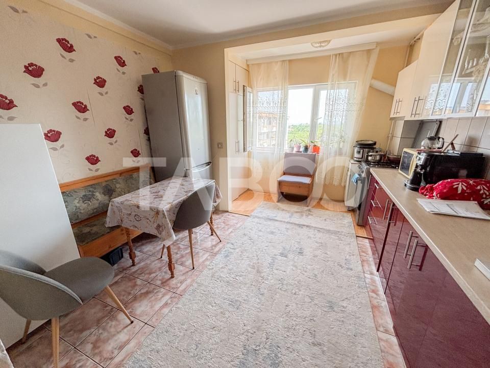 Apartament 2 camere decomandate de vanzare 52 mp cartier Intre Lacuri – fotografia 3 din 8