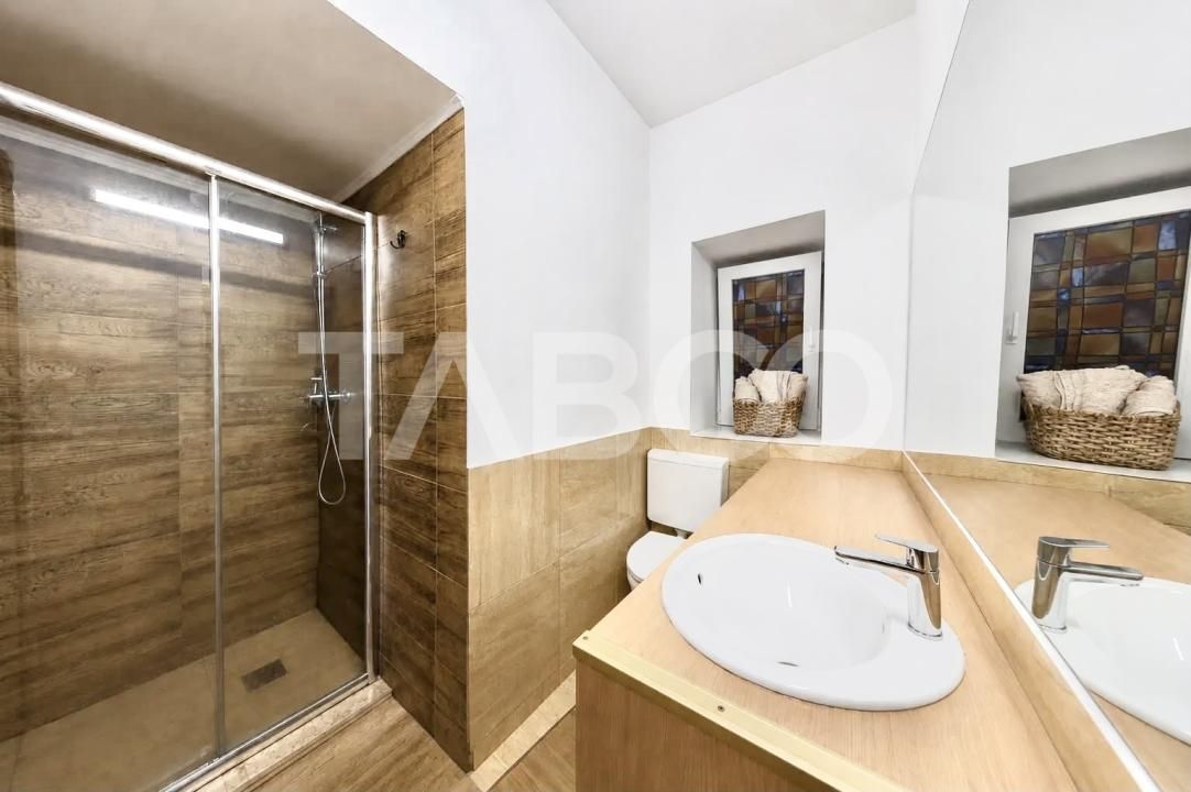 Apartament cu 2 camere modern in Centru la casa cu curte zona Platinia – fotografia 8 din 9